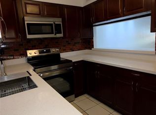 14910 SW 82nd Ter #113, Miami, FL 33193