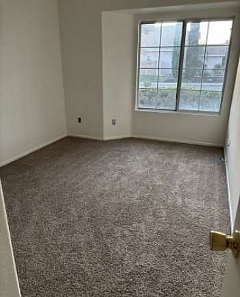 5th image of 1305 Stacey Way