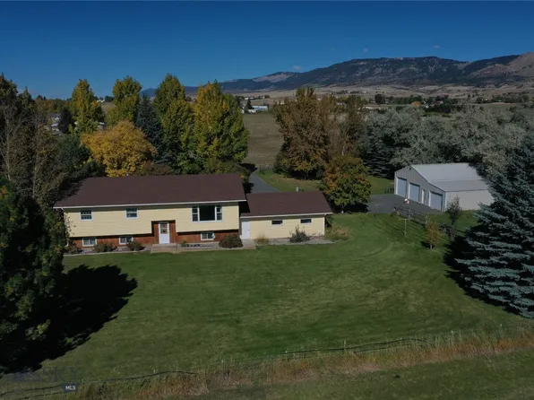 60 1st Rd, Whitehall, MT 59759