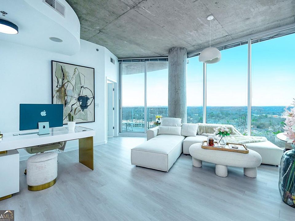 1st image of 361 17th St #2122