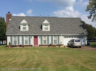 5470 Ridgetop Dr, Horn Lake, MS 38637