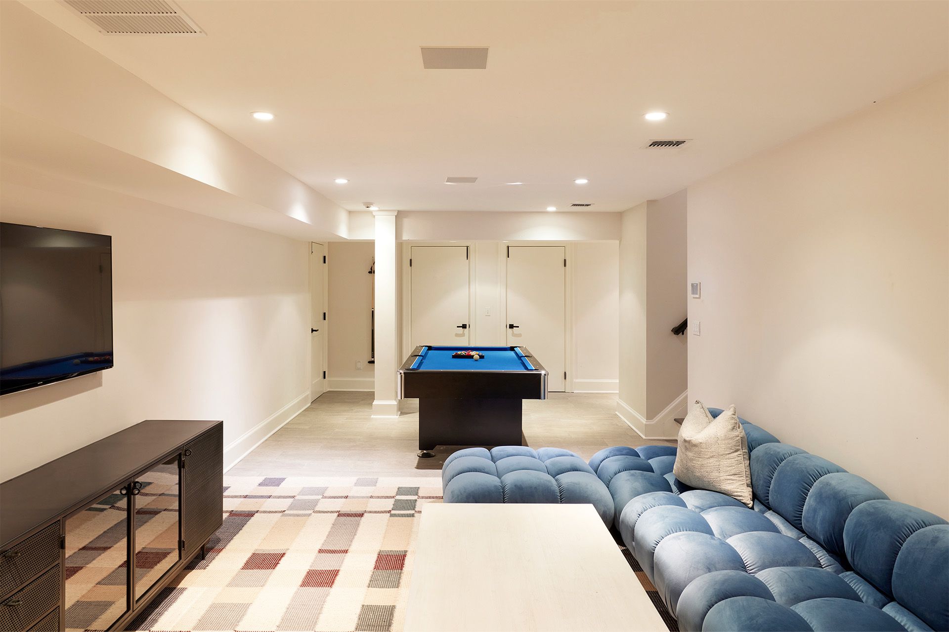 1 Fernwood Dr, Wainscott, NY 11975 Out East