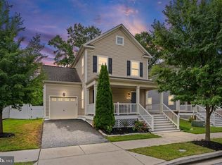 1621 Renaissance Dr, Essex, MD 21221