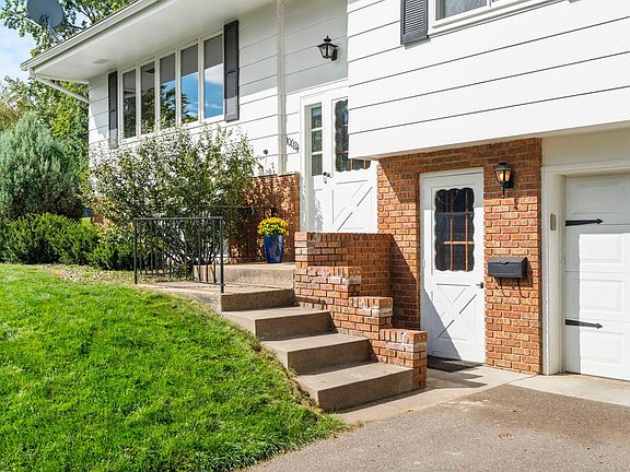 3rd image of 10024 Johnson Cir