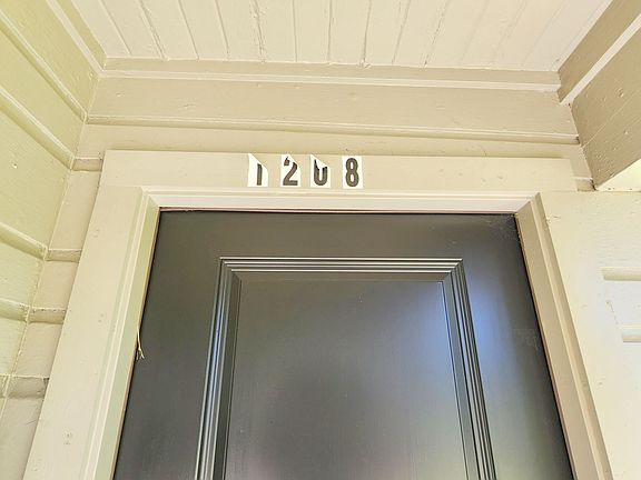 2nd image of 1208 2nd Ave N