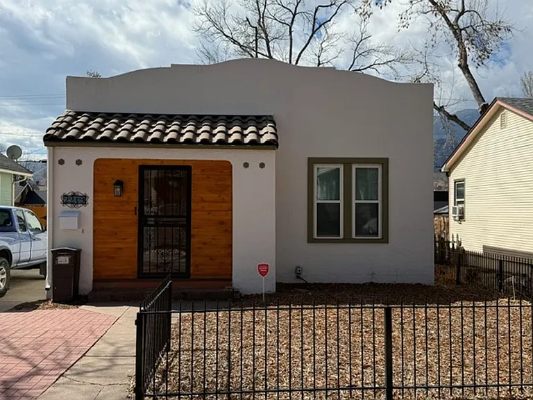 2219 W Pikes Peak Ave — Photo 1