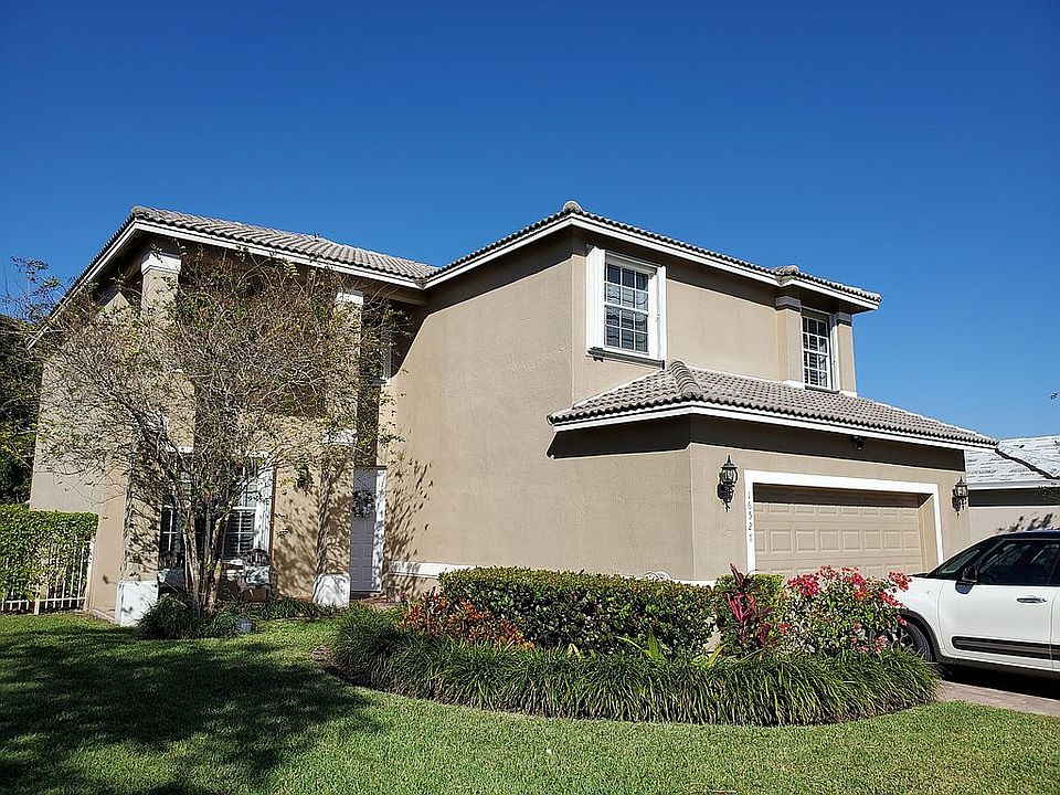 1st image of 16527 NW 20th St