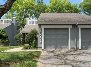 8009 Monrovia St, Lenexa, KS 66215