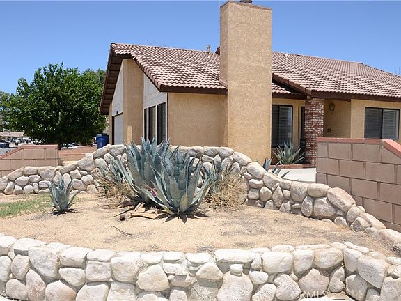 2nd image of 43600 Santa Rosa Cir