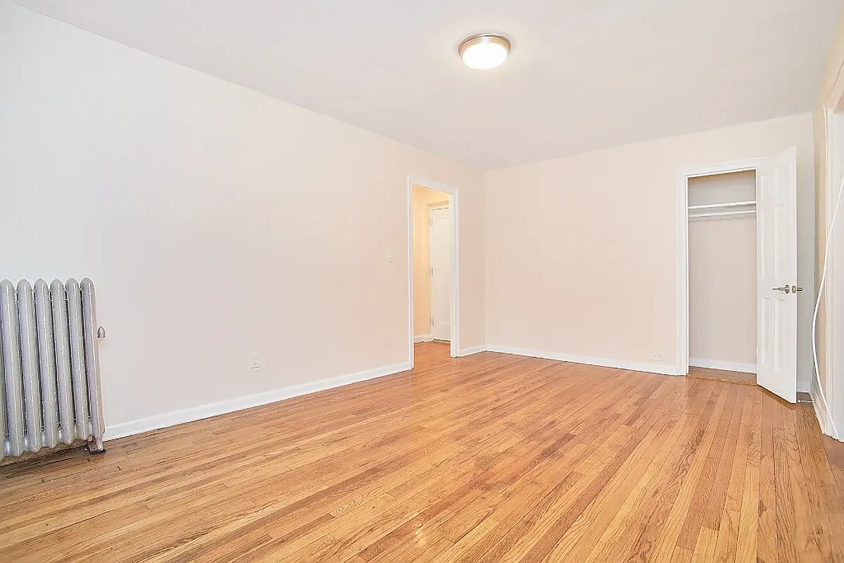 Building Photo - 34-47 90th St #G-42