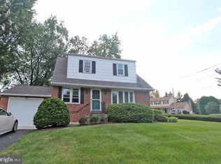 208 Murray Dr, Doylestown, PA