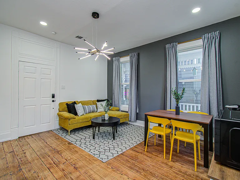 1811 Washington Ave #B — Photo 8