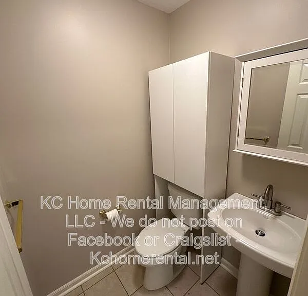 1224 SE Princeton Dr — Photo 37