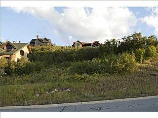 3rd image of 3831 Solamere Dr