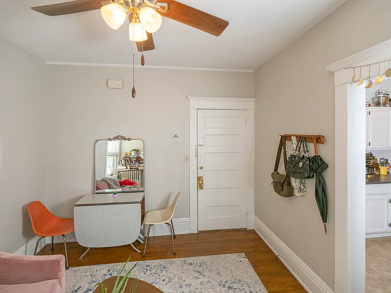 1168 Selby Ave #A — Photo 5