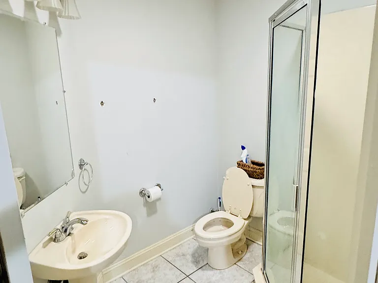 4314 Belvedere St — Photo 15