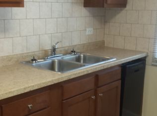 735 Court Of Spruce APT 1, Vernon Hills, IL