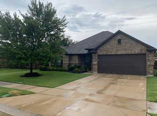 1105 Serendipity Cir, Sanger, TX 76266
