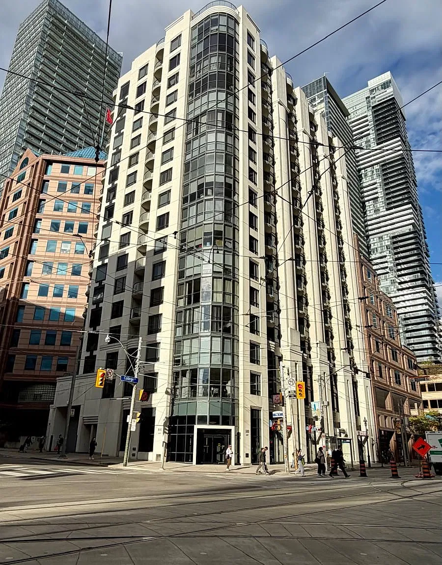 2 bed, $3,350 — Photo 1