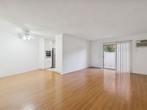 2nd image of 10622 Kinnard Ave #A