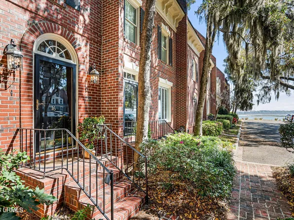 895 Ribaut Rd APT 16, Beaufort, SC 29902