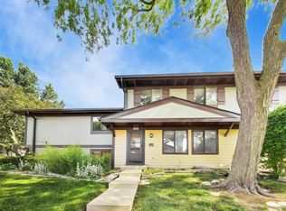 6235 Gold Cir #6235, Hanover Park, IL 60133