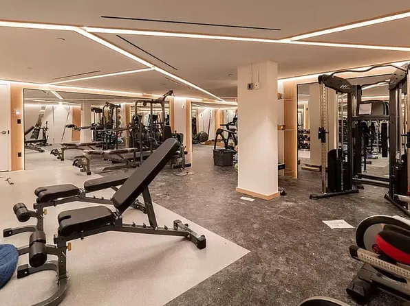 831 Flatbush Avenue image 9 of 9