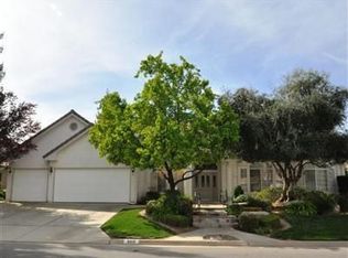 8891 N Spalding Ave, Fresno, CA 93720