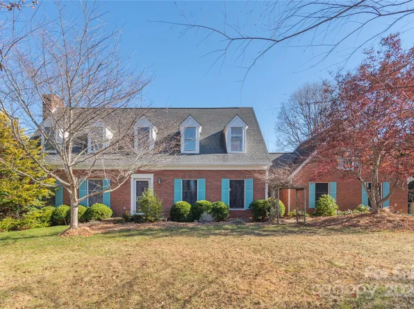 173 S Wildflower Rd, Asheville, NC 28804