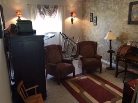 2nd image of 14221 Circle Dr