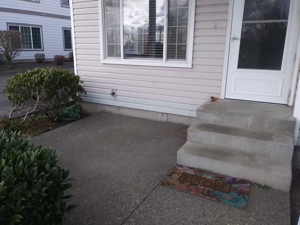 725 Judson St APT 101, Lynden, WA 98264