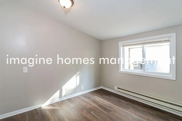 800 27th Ave NE — Photo 7