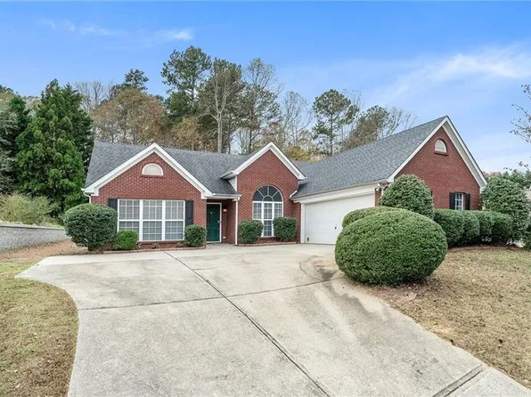 5981 Williamsport Dr, Flowery Branch, GA 30542