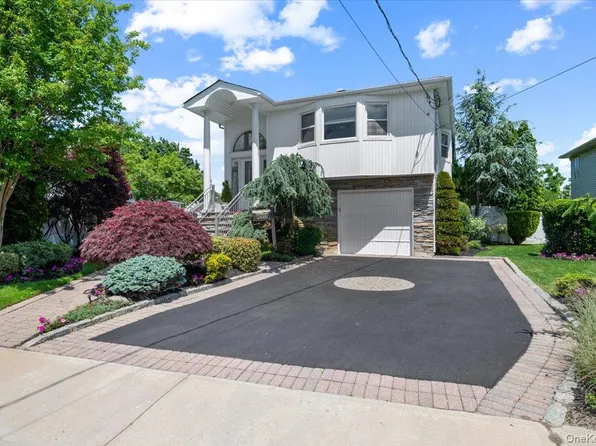2499 Haff Avenue, Bellmore, NY 11710