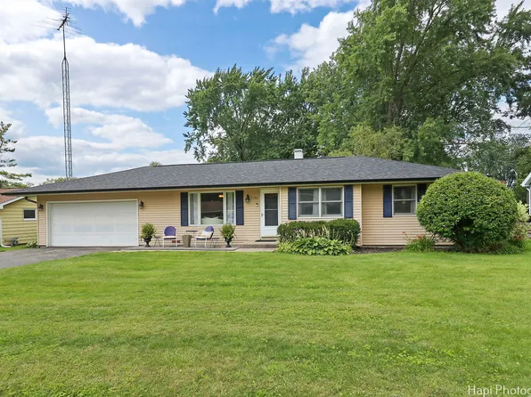 3712 W Timothy Ln, McHenry, IL 60050