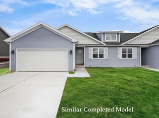 1408 Lilac Ln, Stoughton, WI 53589