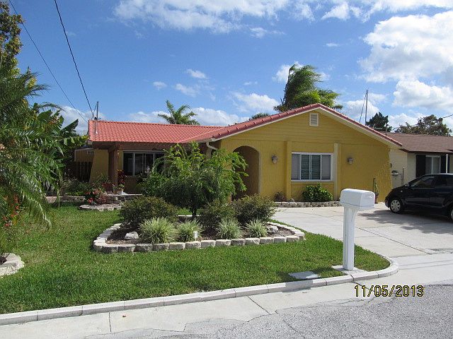 1st image of 13916 Darlene Ave