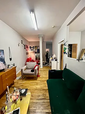 Rented by REAL New York | media 4