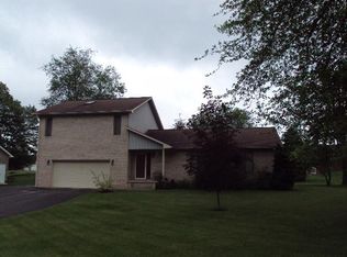 871 Wandering Ln, Beaver, WV 25813