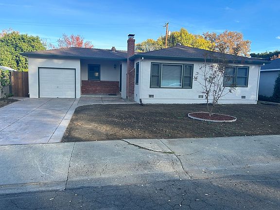 4th image of 1305 Viento Ln
