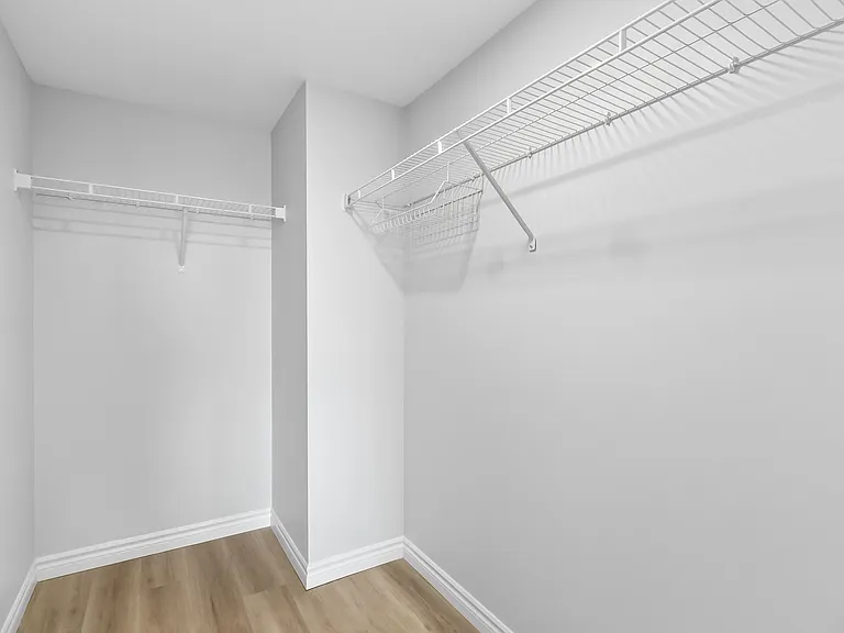 425 Watson Pkwy N — Photo 11