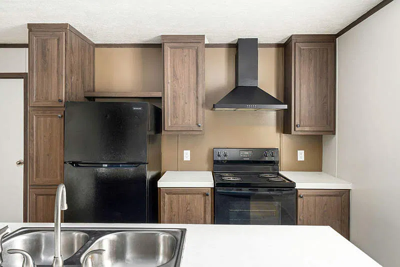 3 bed, 2.0 bath, 1216 sqft, $1,399 — Photo 3