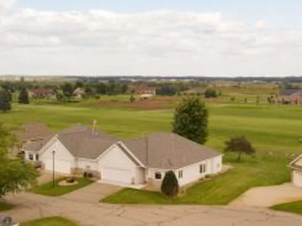 39314 Wild Rose Ct, Sauk Centre, MN 56378