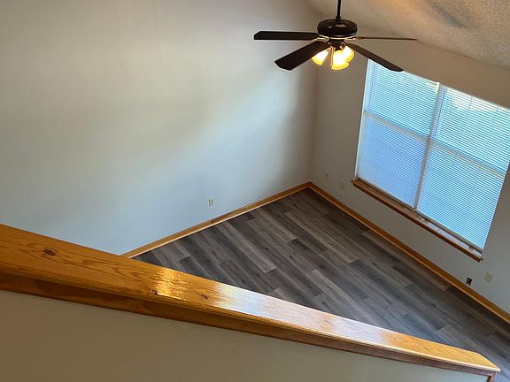 4th image of 1119 Dean Dr