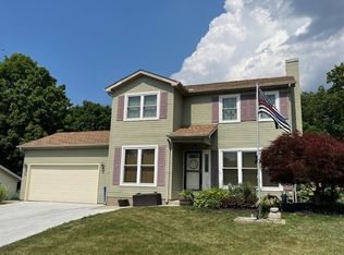 1113 Lawrence Ct, Girard, PA 16417