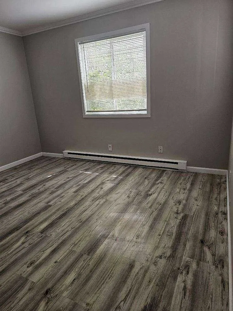6028 Laurel Hall Dr — Photo 4
