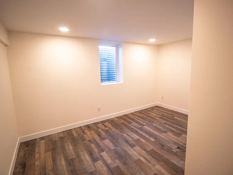 23700 E Ohio Ave — Photo 14