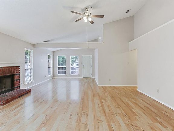 2nd image of 7501 Bear Lake Dr