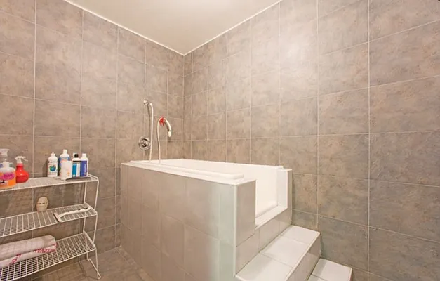 Rented by Corcoran | media 24