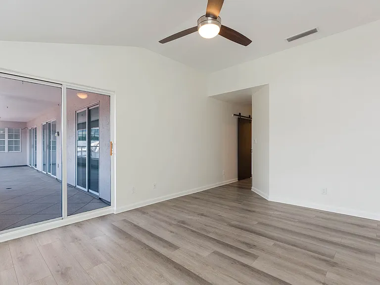 1653 W Snow Cir — Photo 24